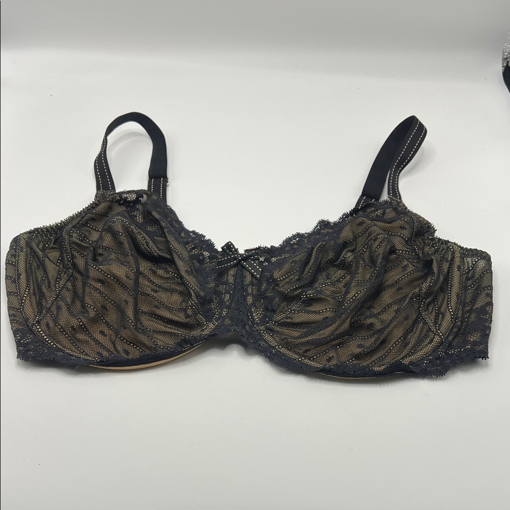 Chantelle Black Lace Underwire Bra US 42DDD UK42E